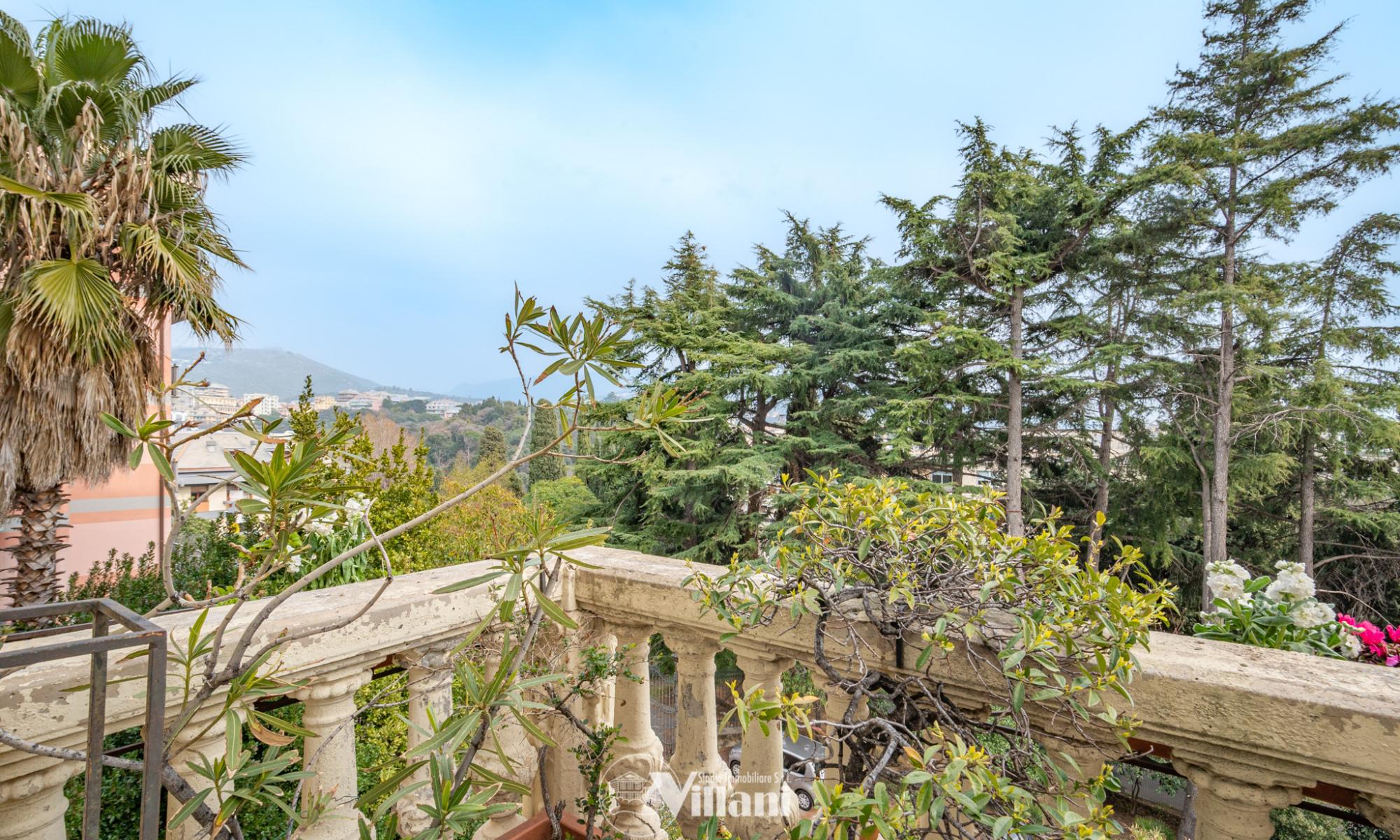 Appartamento 240mq Genova Albaro