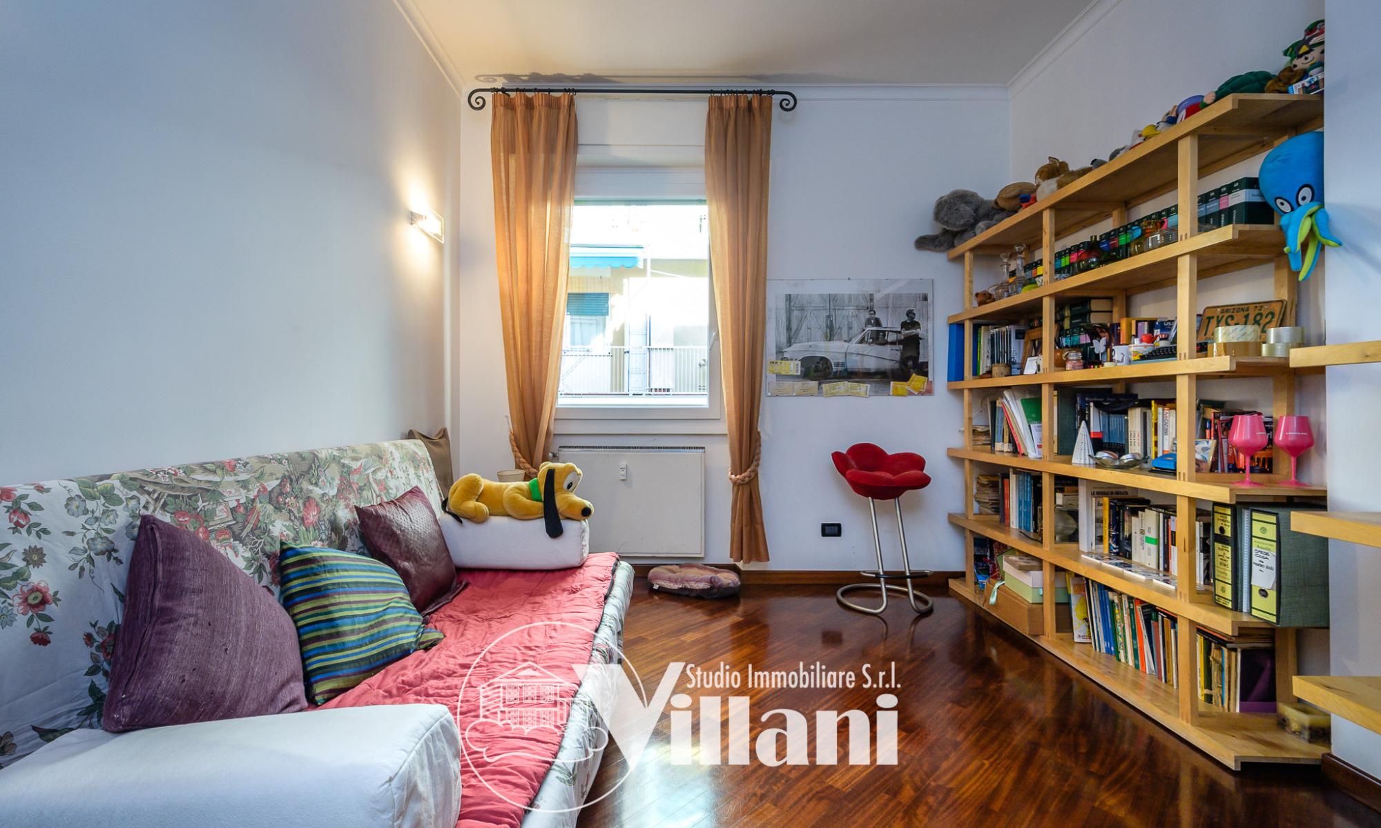 Appartamento 111mq Genova Quarto