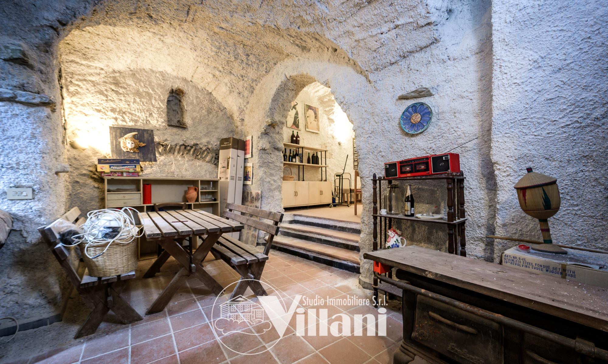 Appartamento 164mq Vezzi Portio Magnone