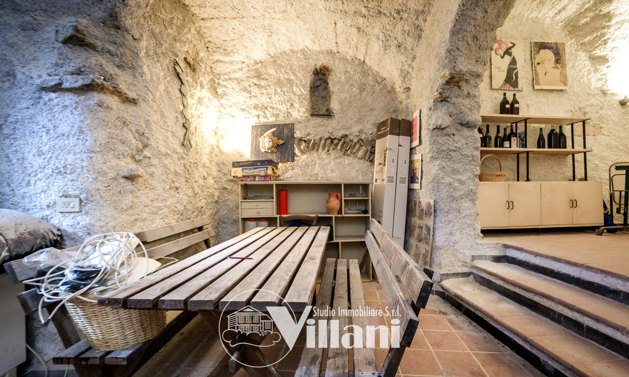 Appartamento 164mq Vezzi Portio Magnone