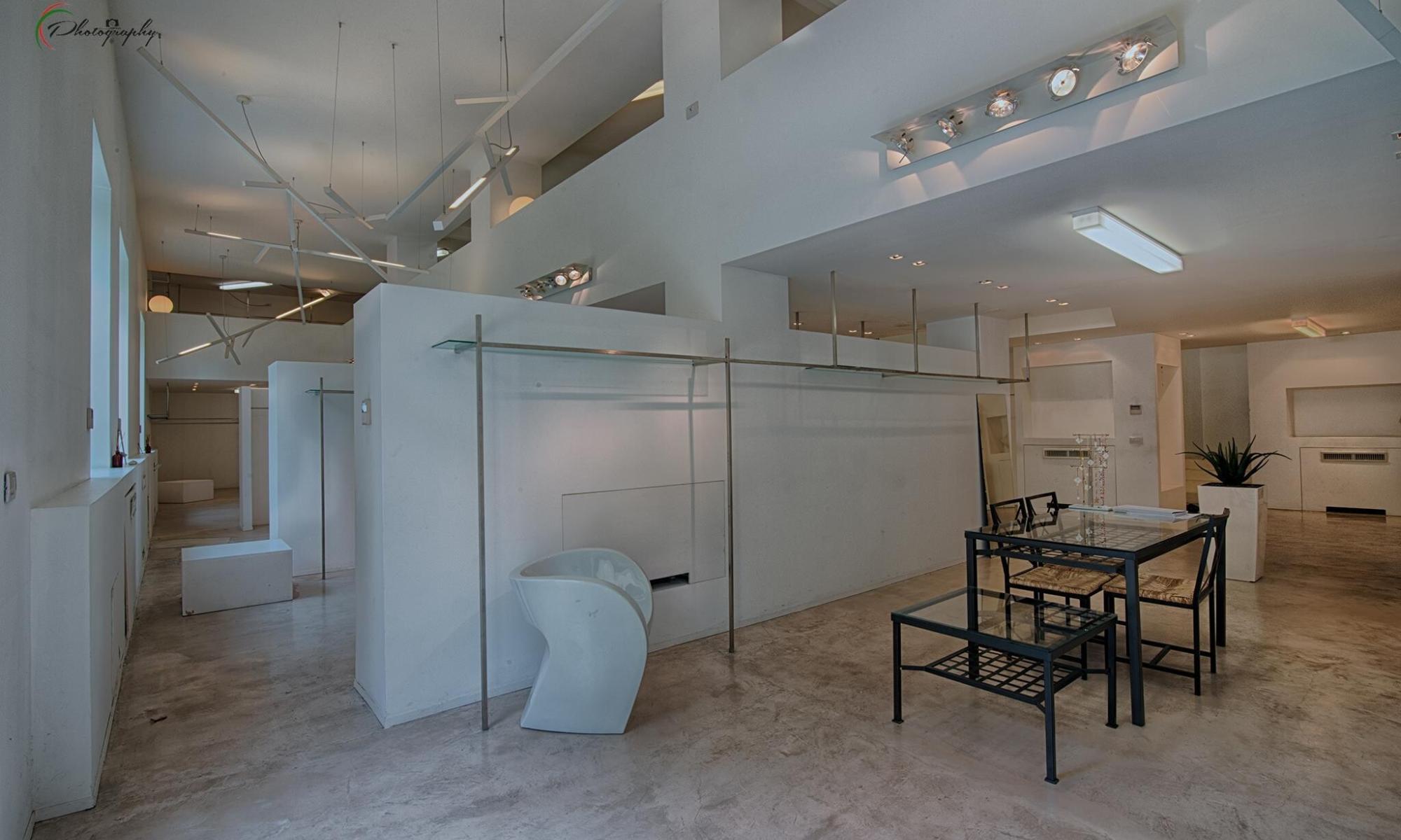 Negozio 750mq Genova San Martino Negozio 750mq Genova San Martino