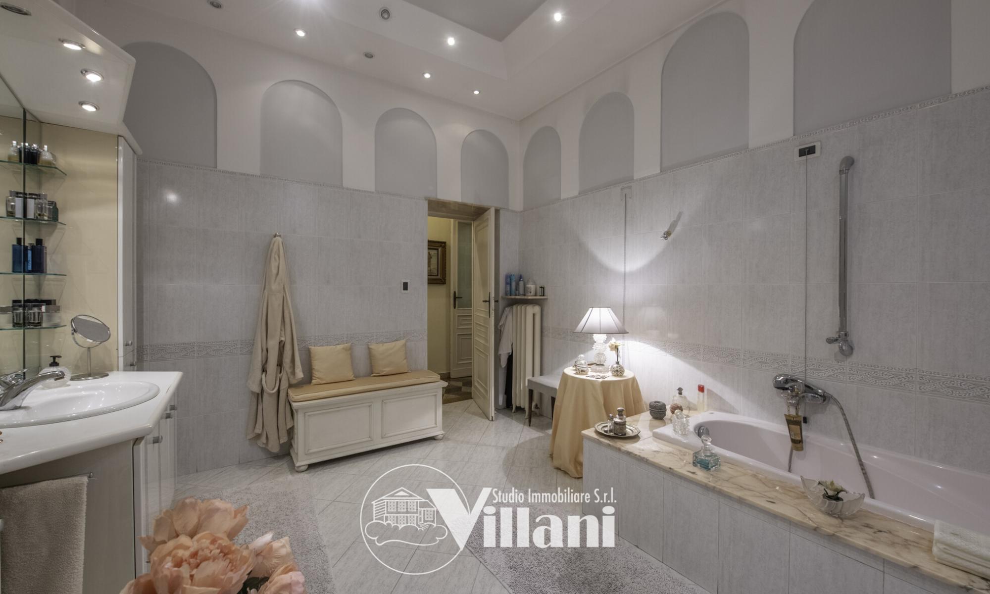 Appartamento 250mq Genova Castelletto Appartamento 250mq Genova Castelletto