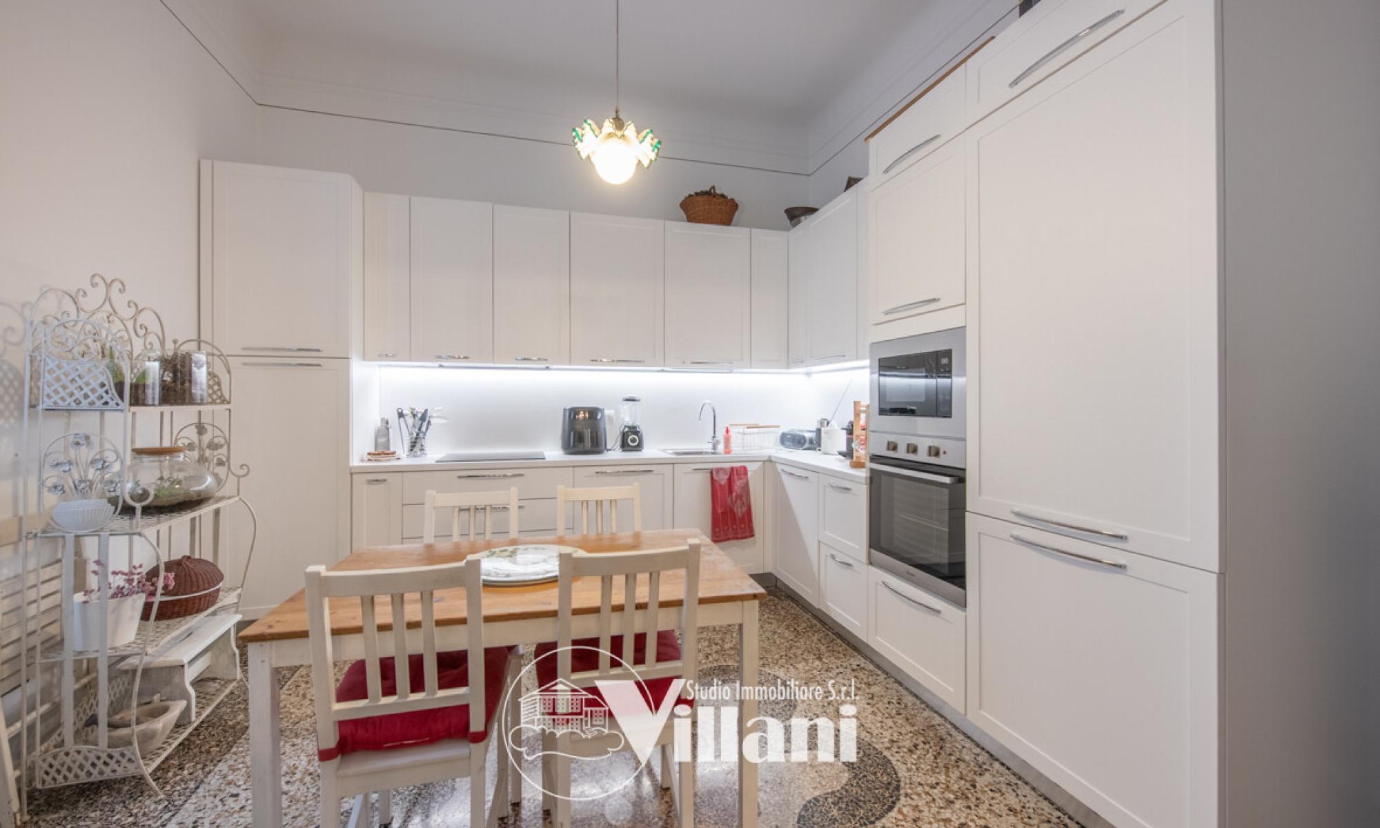 Appartamento 151mq Genova Carignano Appartamento 151mq Genova Carignano