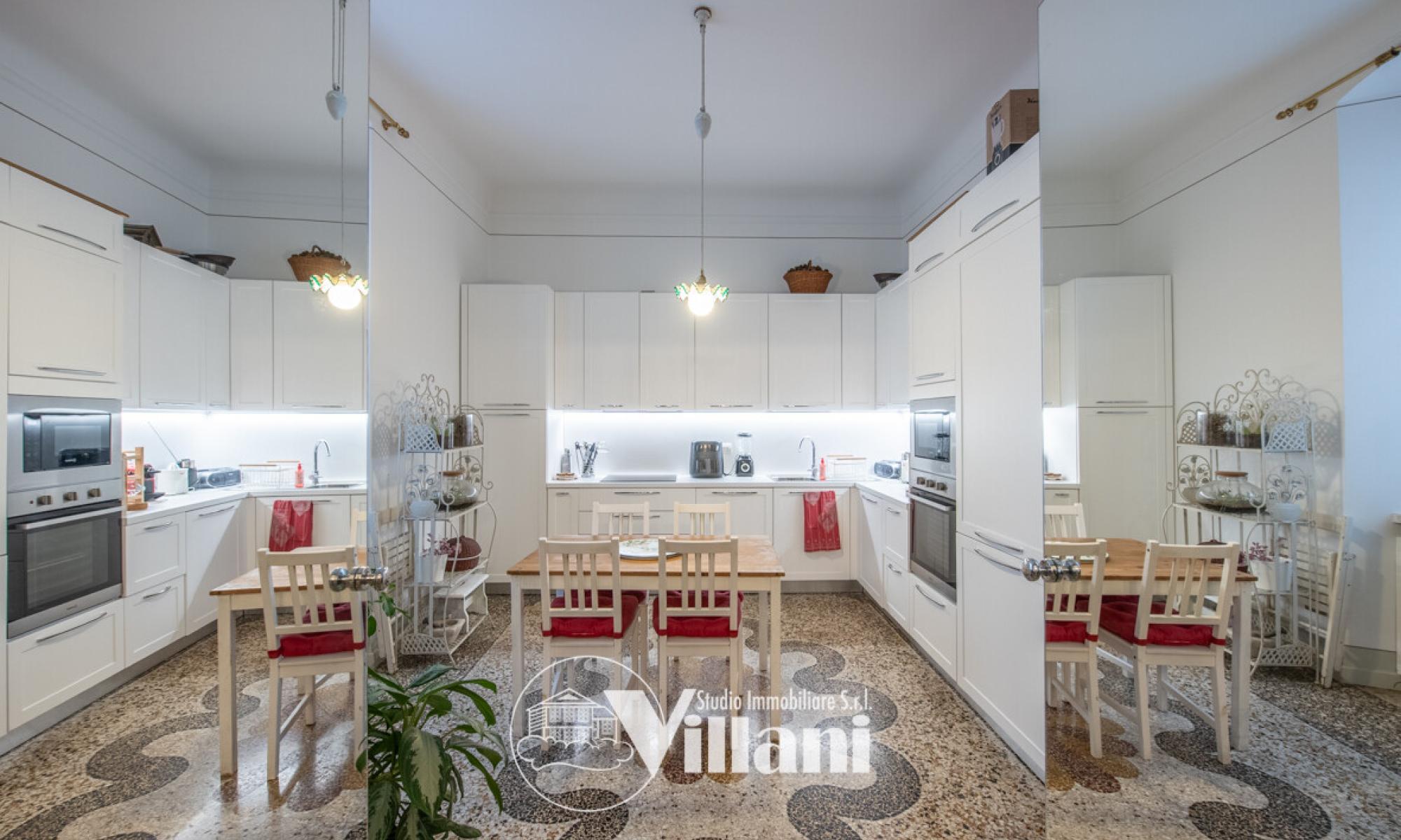 Appartamento 151mq Genova Carignano Appartamento 151mq Genova Carignano