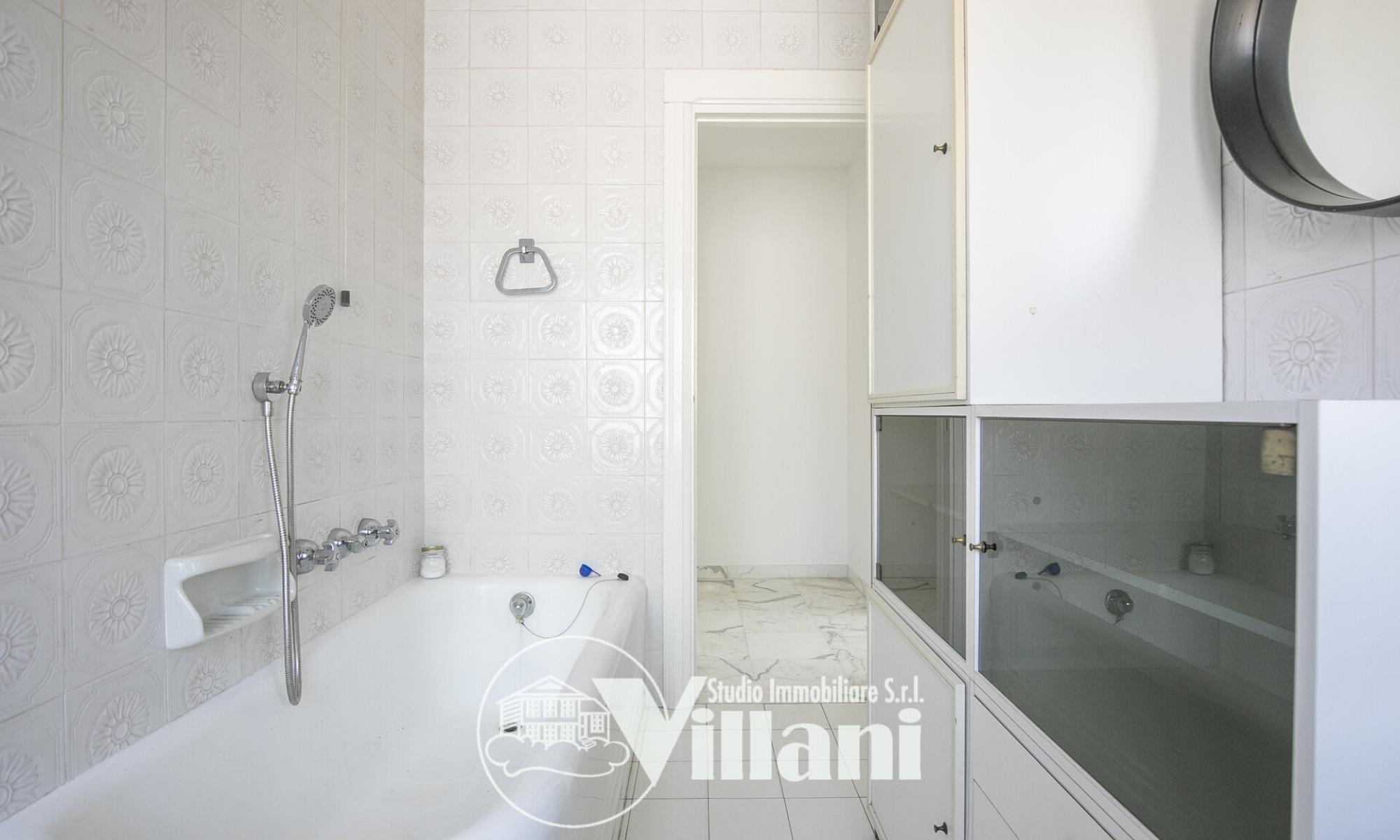 Appartamento 123mq Genova Carignano Appartamento 123mq Genova Carignano